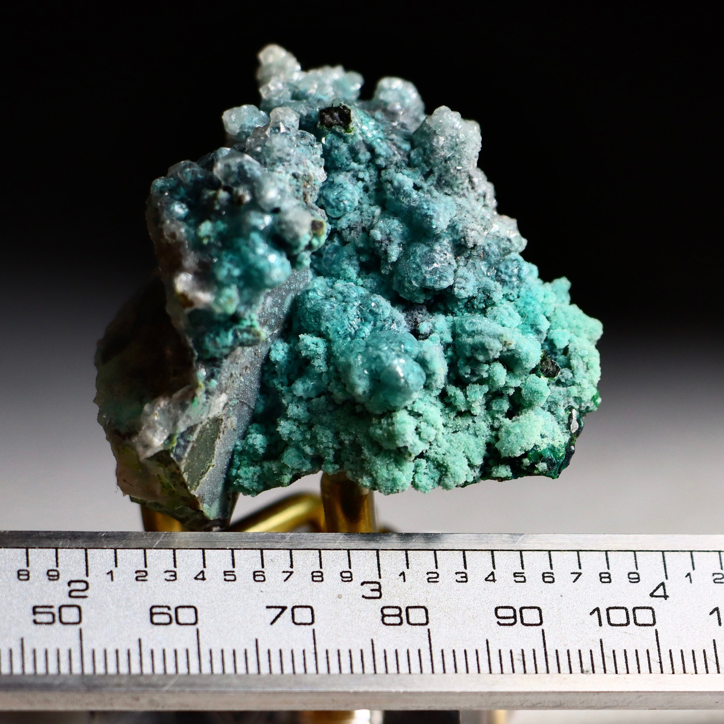 Chrysocolla on Quartz with Malachite