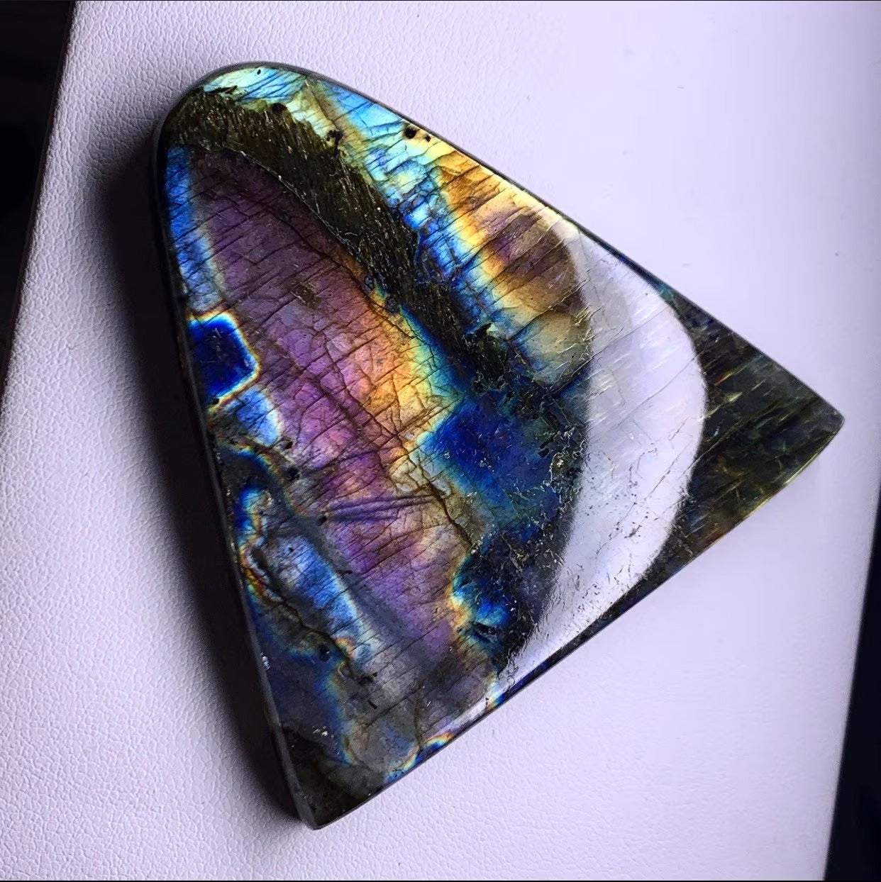 AAA Labradorite Cabochon / Palmstone