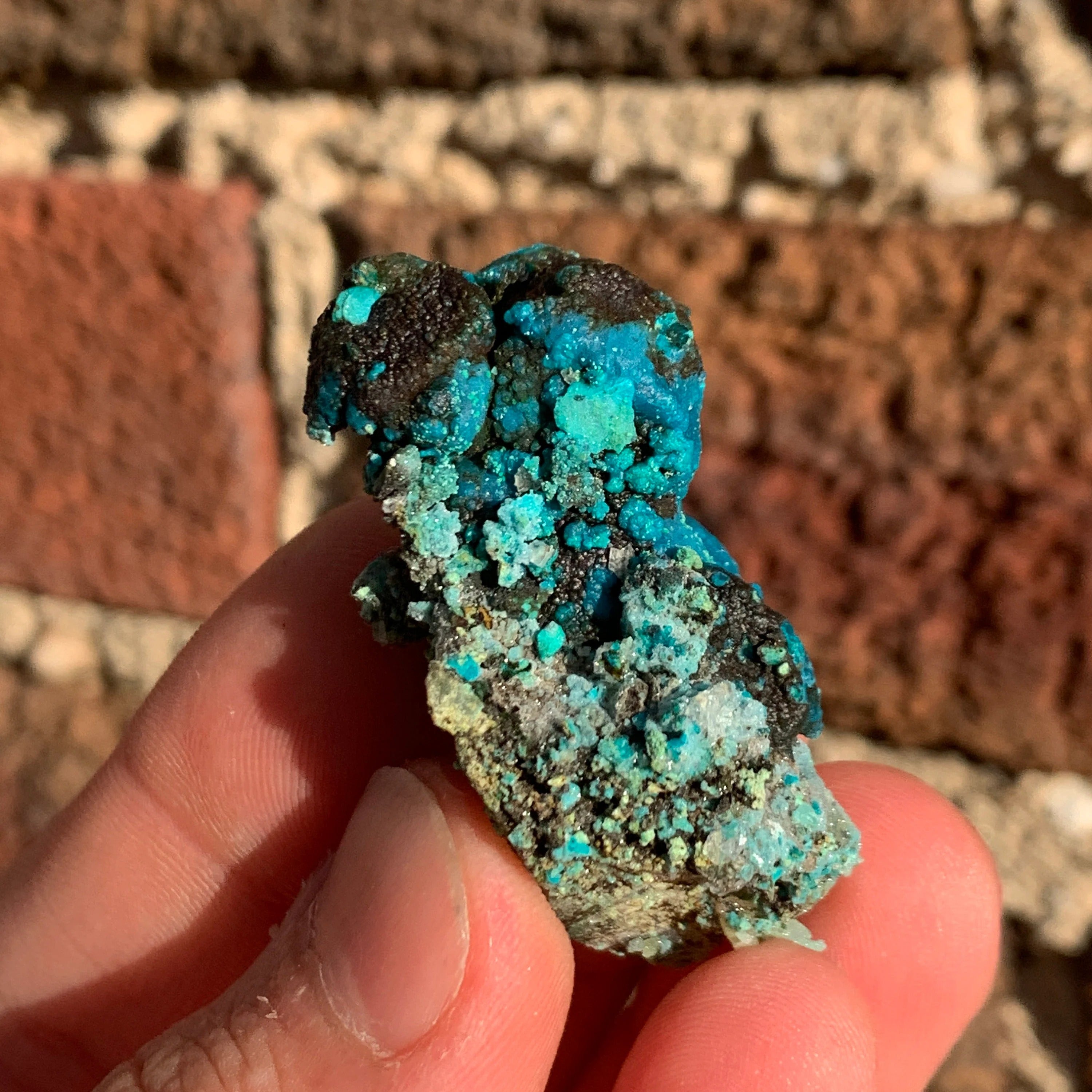 Chrysocolla after Calcite on Quartz