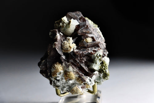 Axinite with Epidote and Adularia