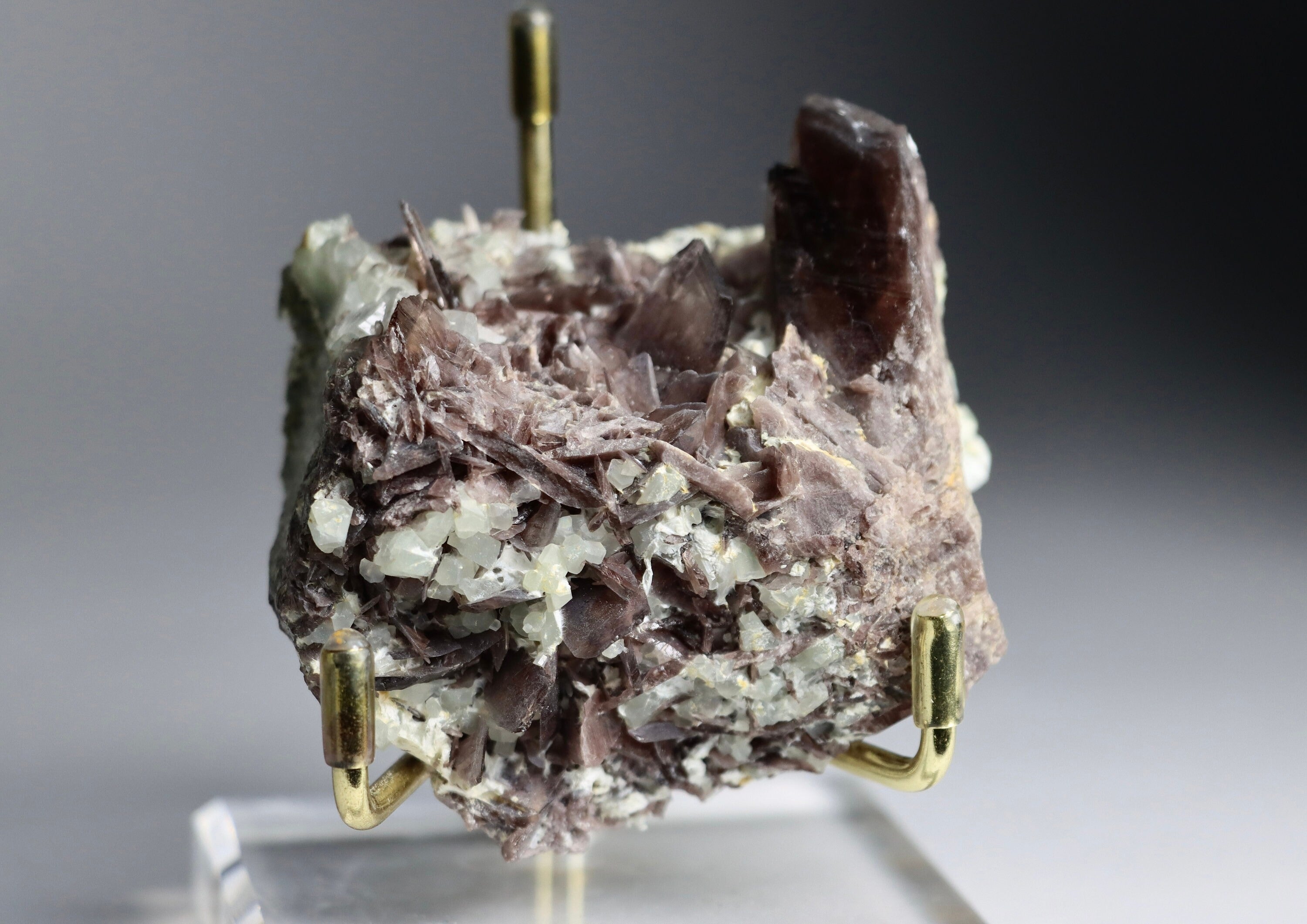 Axinite with Epidote and Adularia