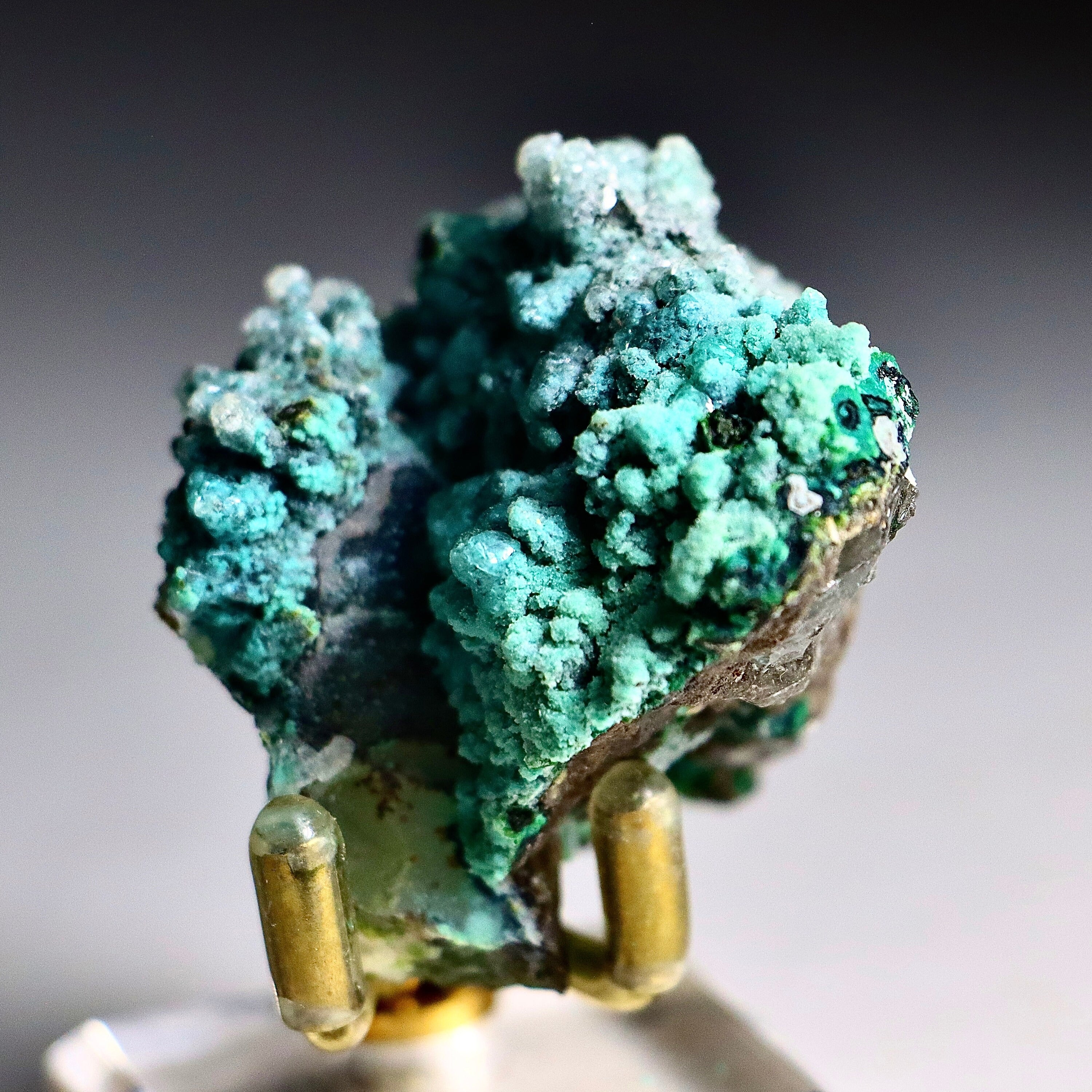 Chrysocolla on Quartz with Malachite