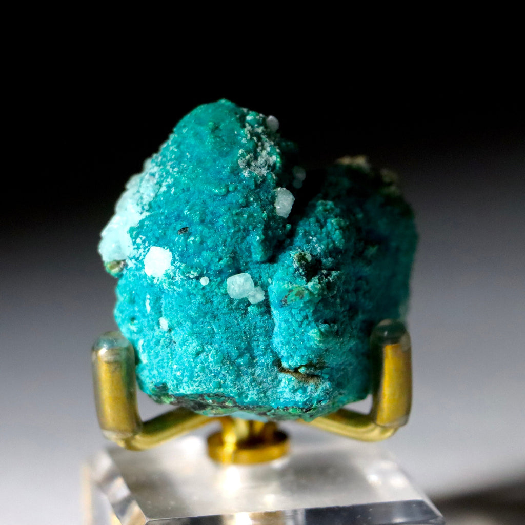Chrysocolla on Quartz with Calcite Pseudomorphs
