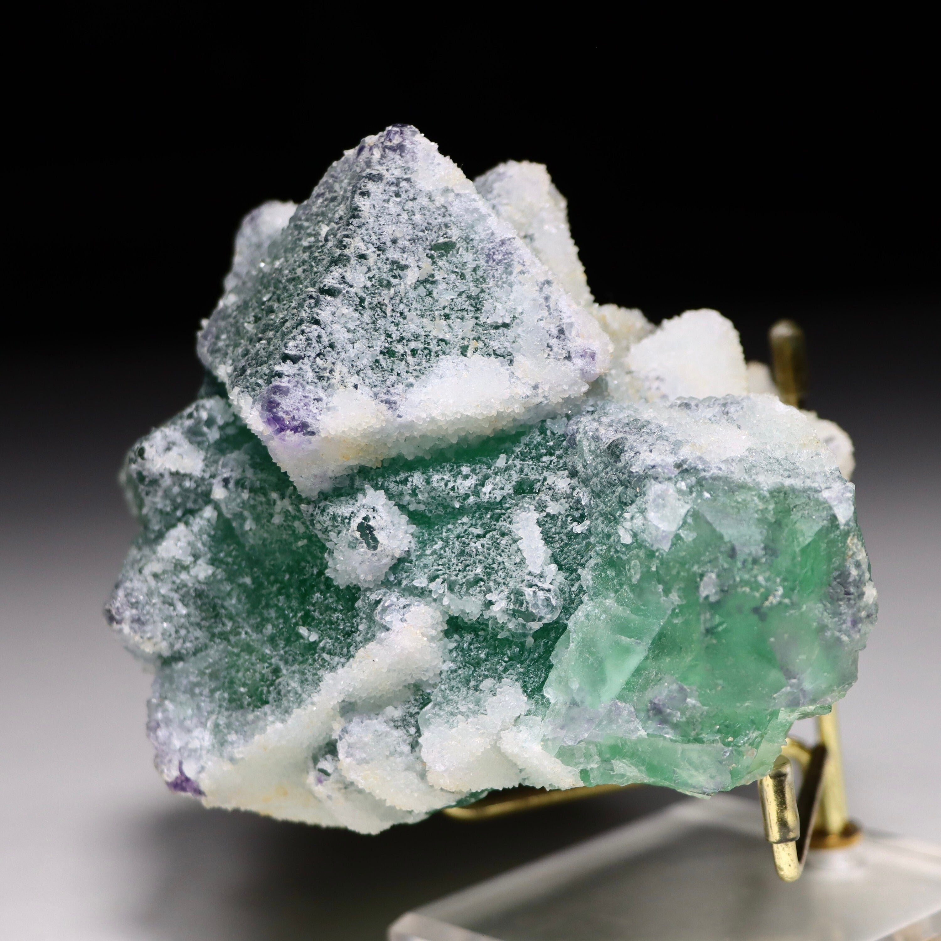 Octahedral Fluorite with Quartz | Natural Fluorite Crystal from Inner Mongolia, China