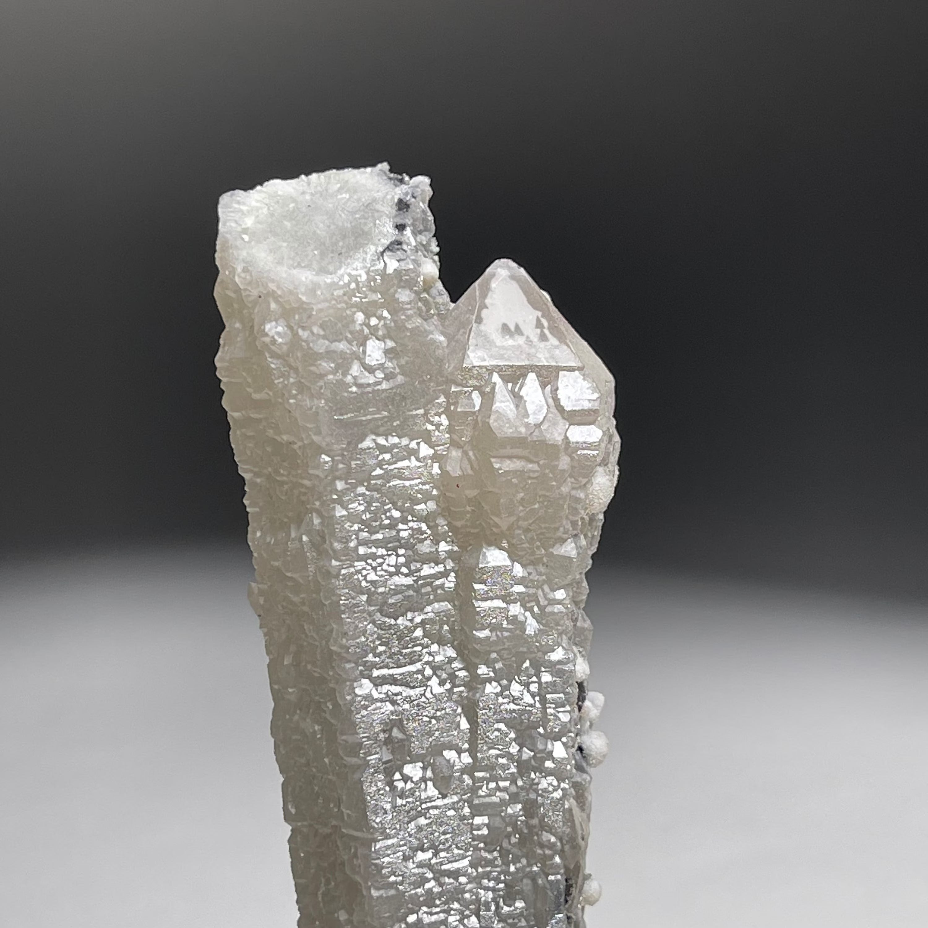 Quartz with Hematite Rosettes | Inner Mongolia