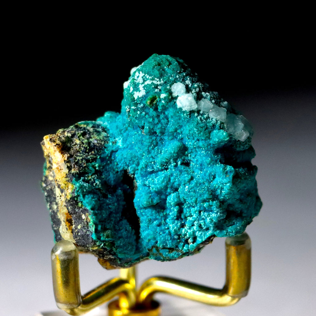 Chrysocolla on Quartz with Calcite Pseudomorphs
