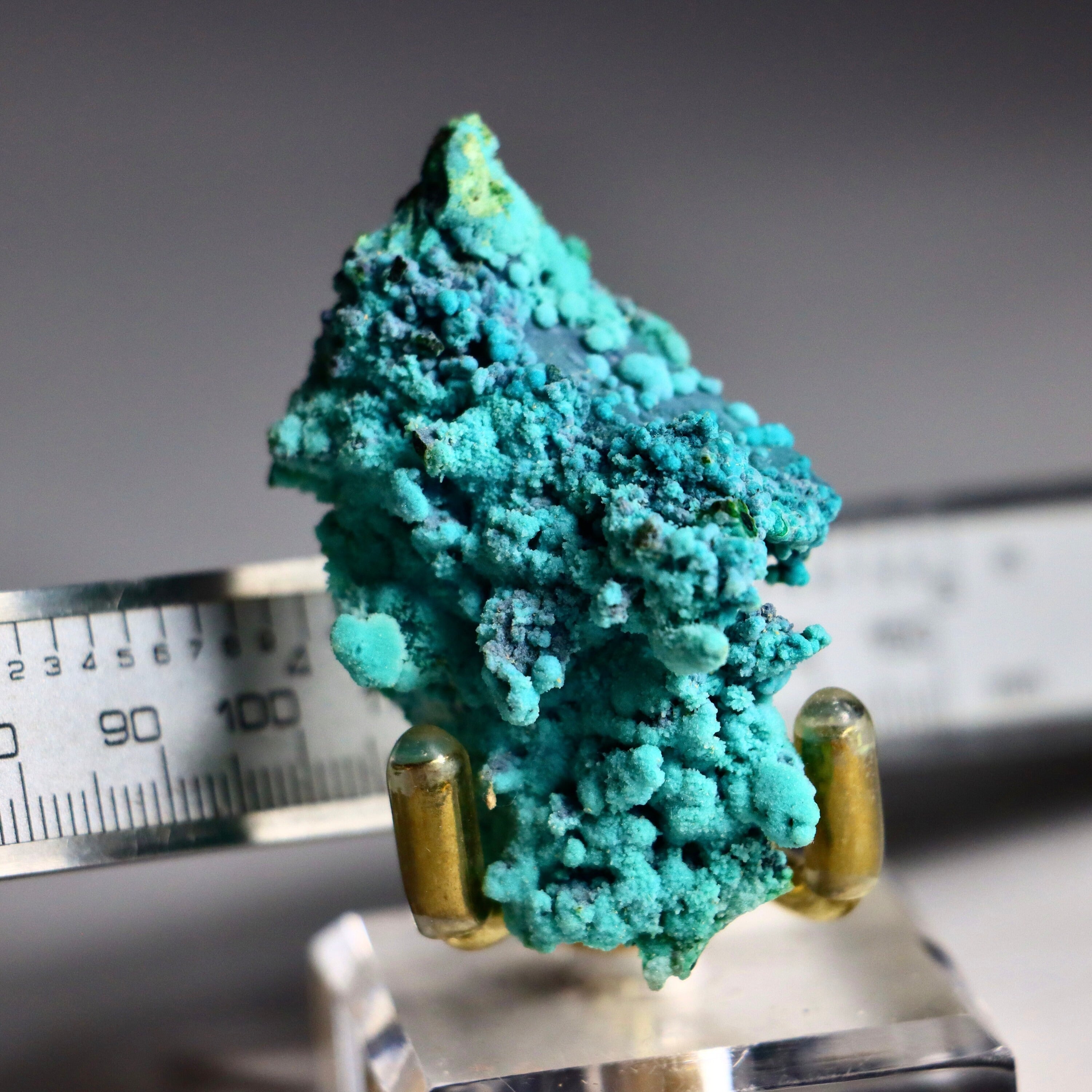 Chrysocolla on Quartz with Malachite