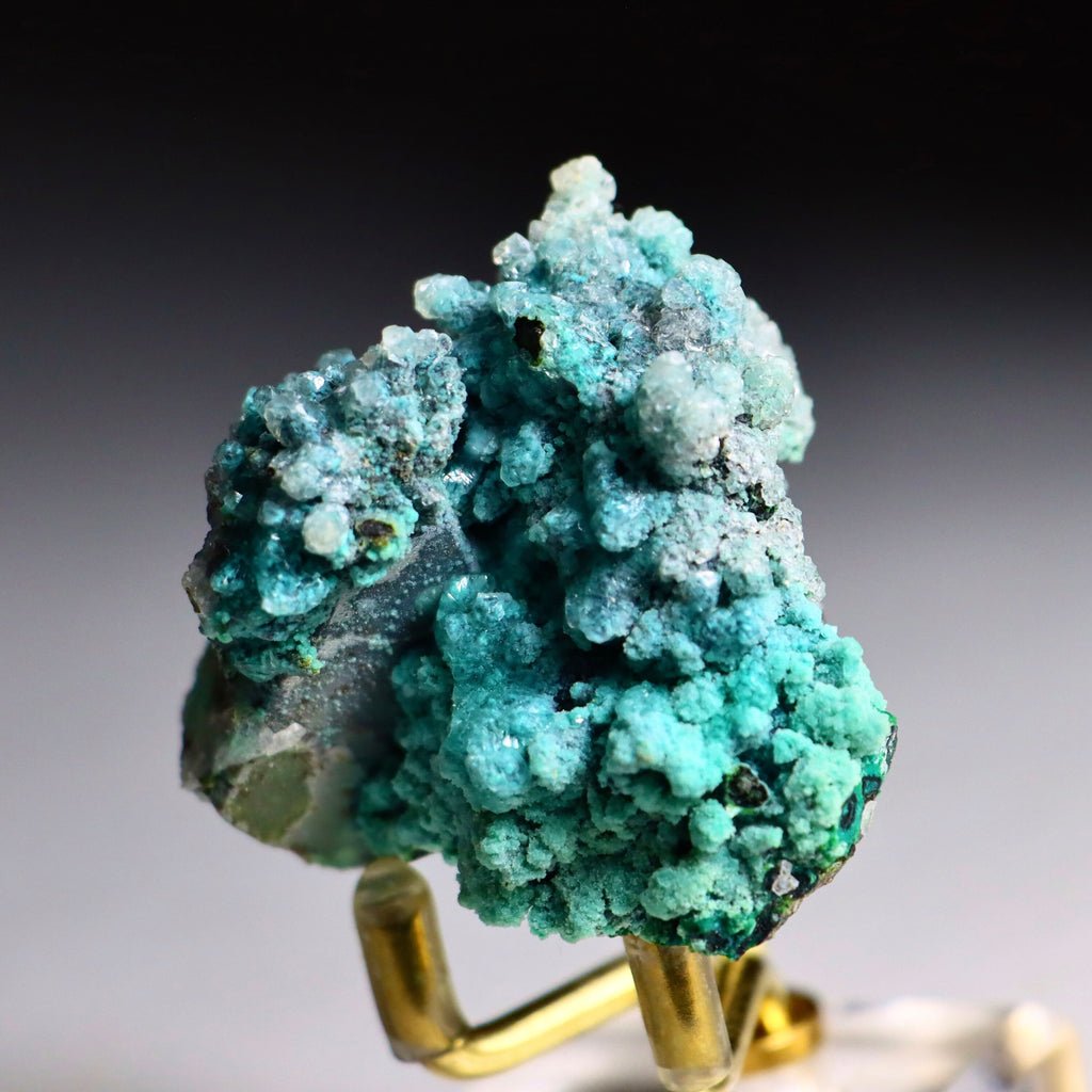Chrysocolla on Quartz with Malachite