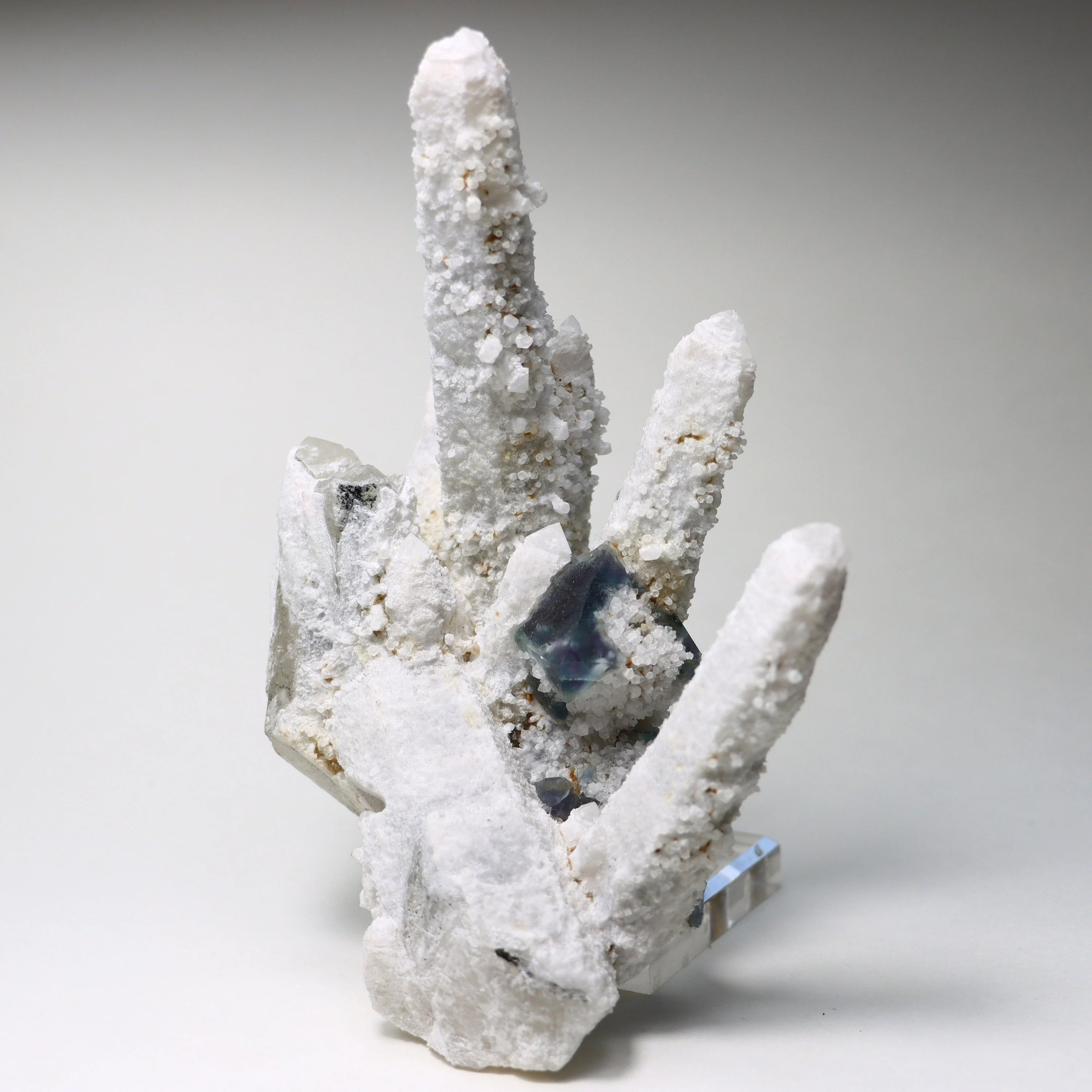 Octahedral Fluorite on Quartz | Natural Fluorite Crystal Specimen from Huanggangliang Mine, Inner Mongolia