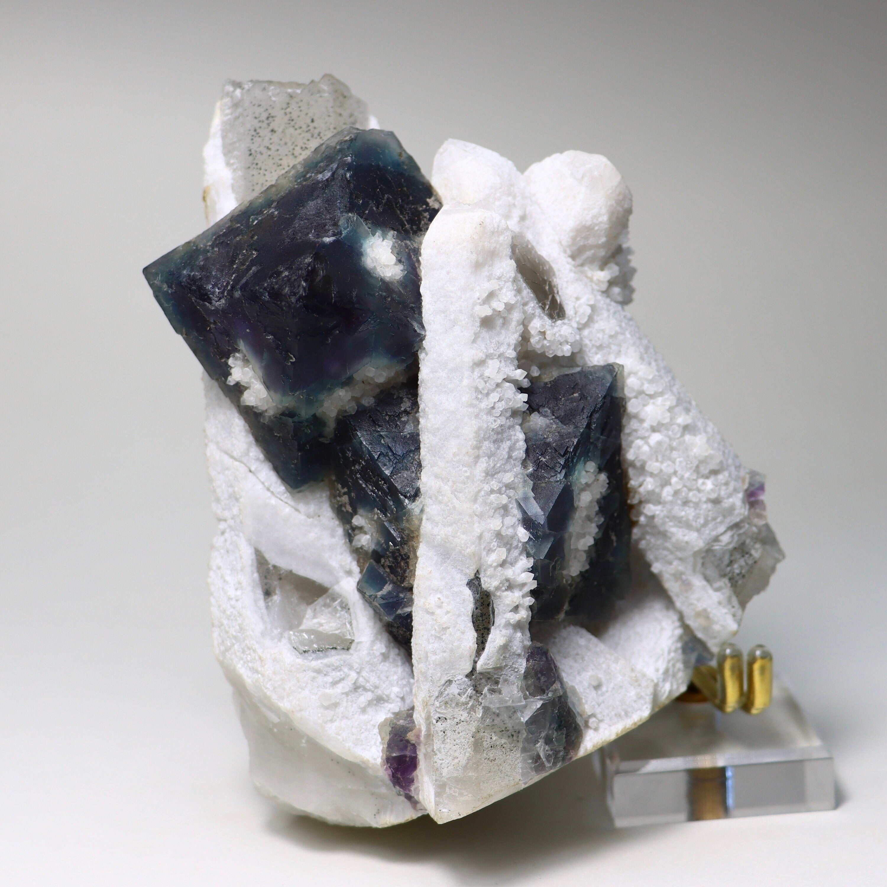 Octahedral Fluorite on Quartz | Natural Fluorite Crystal Specimen from Huanggangliang Mine, Inner Mongolia