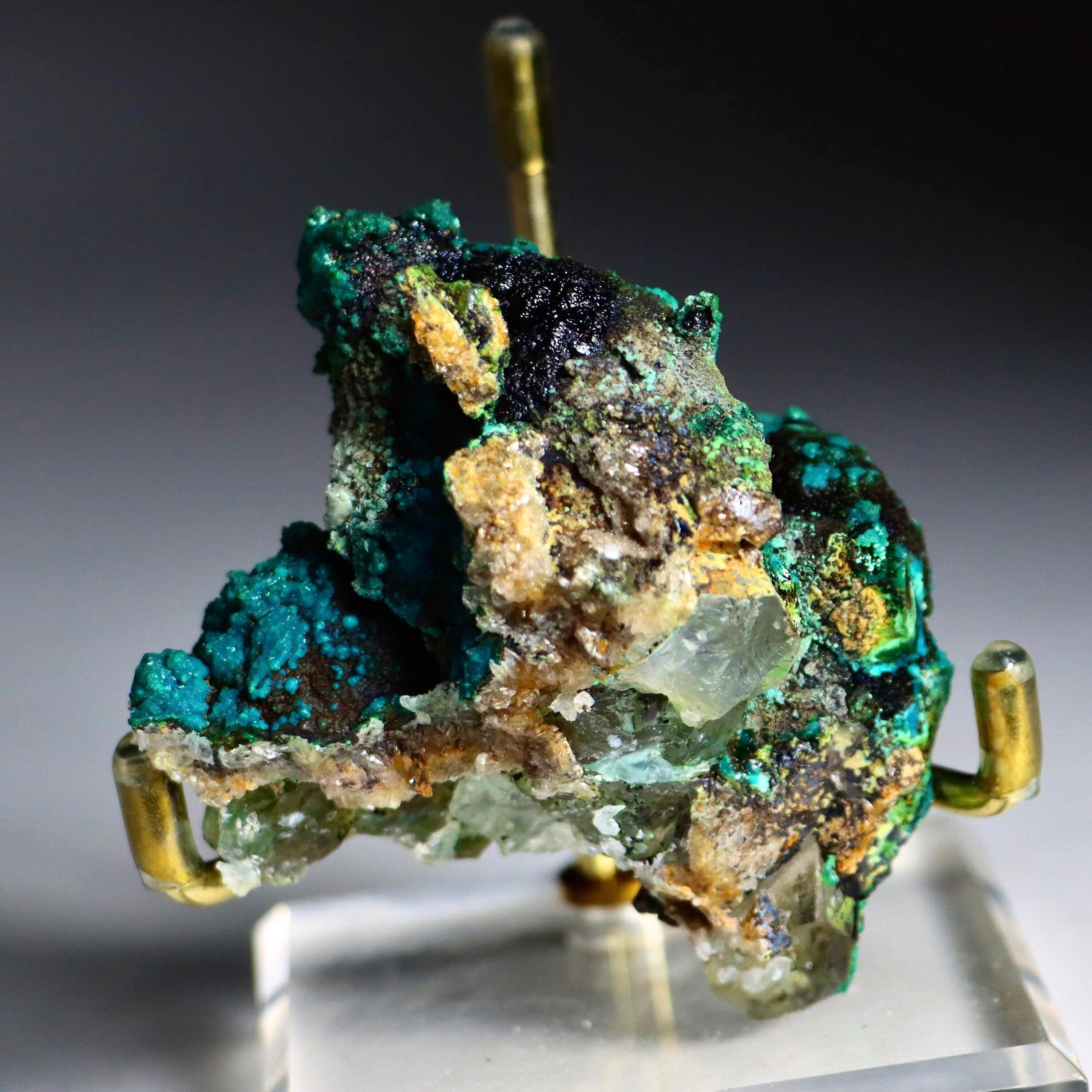 Chrysocolla on Quartz with Calcite Pseudomorphs | Peru