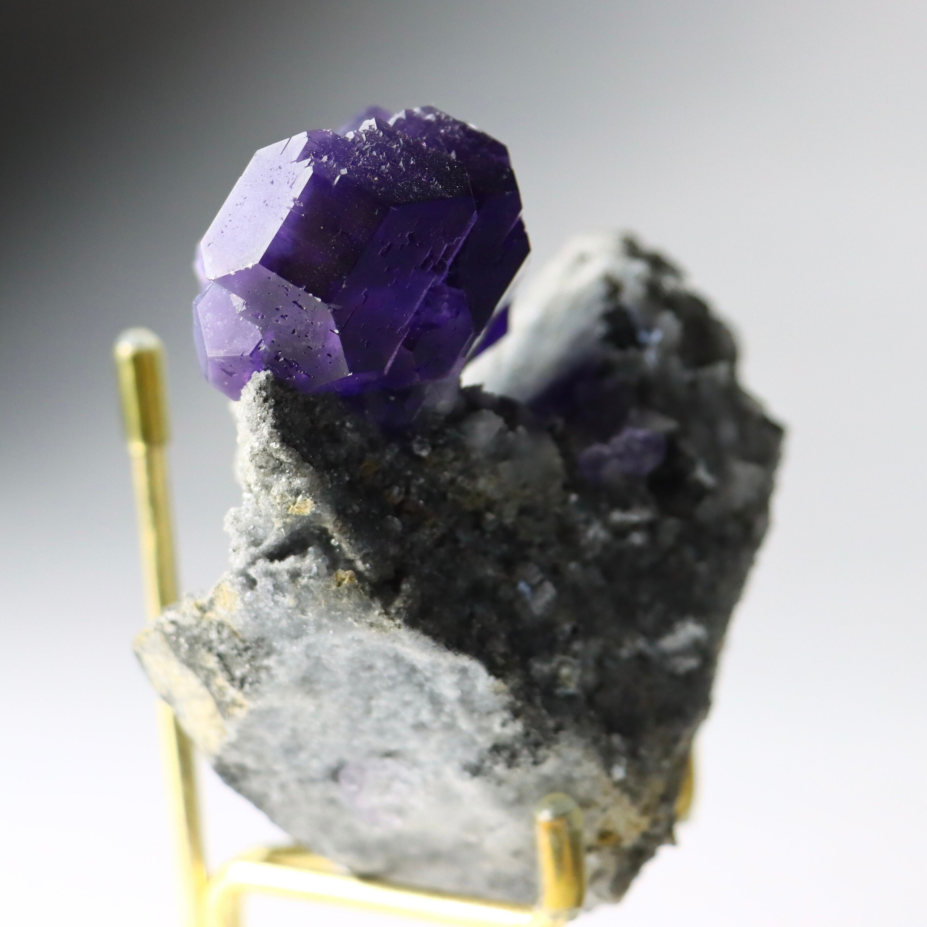 Purple “Tanzanite” Fluorite Crystal | Natural Cubic Fluorite from Xiayang Mine, Fujian, China